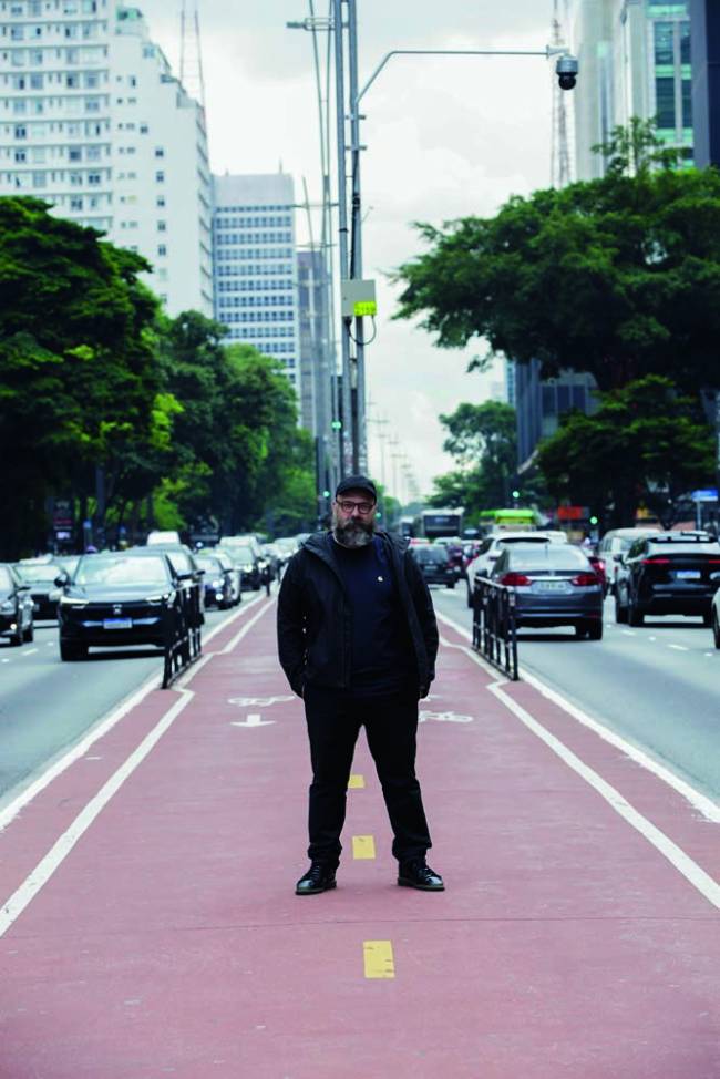 OPÇÃO ABRE 2 Felipe Hirsch crédito ROberto Setton_VEJA SP Felipe Hirsch avenida paulista