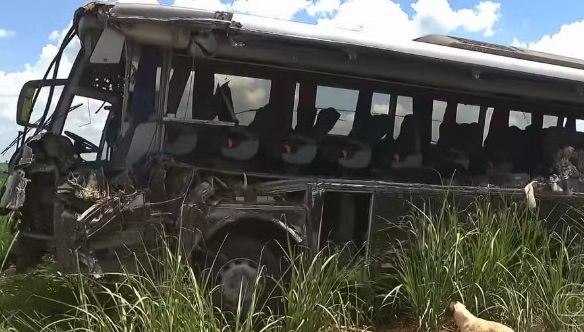 Polícia prende motorista que causou a morte de doze pessoas no interior