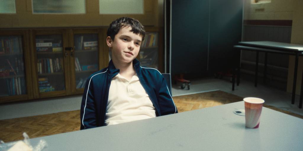 “Adolescência”: confira séries e filmes que discutem perigos da internet para adolescentes