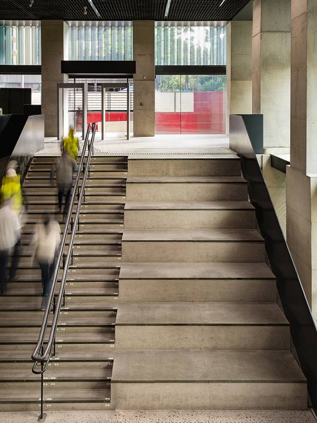 Térreo do prédio novo do Masp Térreo do prédio novo do Masp