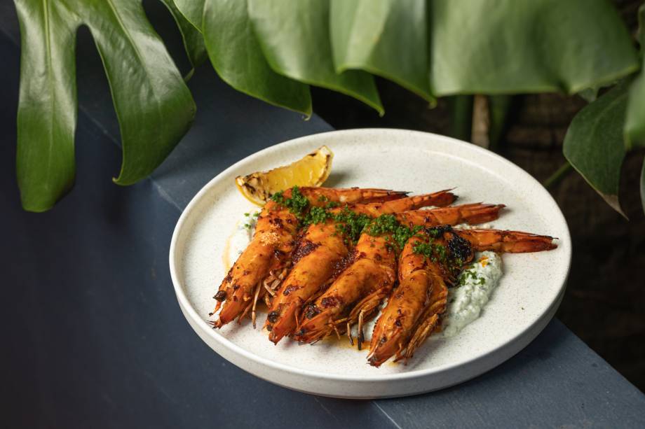 Blu Bar do Mar: camarões na brasa Blu Bar do Mar: camarões na brasa