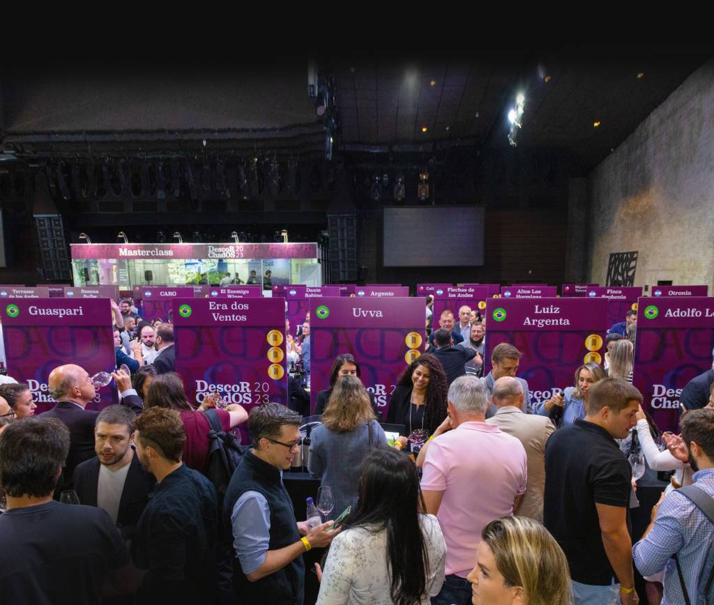 Com dois vinhos de 100 pontos, guia ‘Descorchados’ chega à 27ª edição