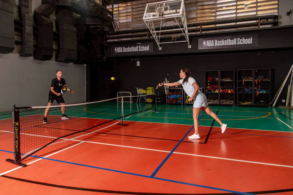Pickleball – Alessandra Pinheiro Ribeiro dos Santos e Marcus Paulo Pires de Oliveira 106 Marcus Paulo de Oliveira e Alessandra Pinheiro Ribeiro em quadra de pickleball da Bodytech