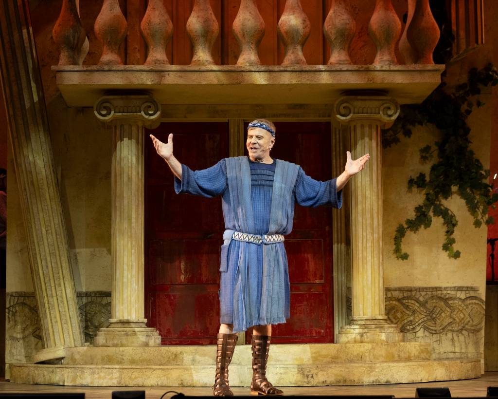 Miguel Falabella se afasta de peça em cartaz em SP