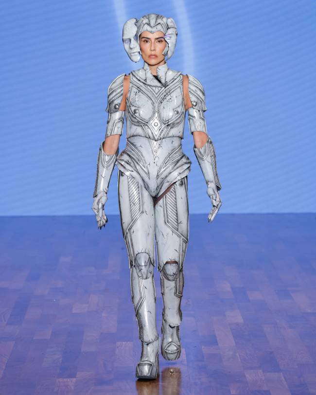 debora-secco-desfile-na-spfw