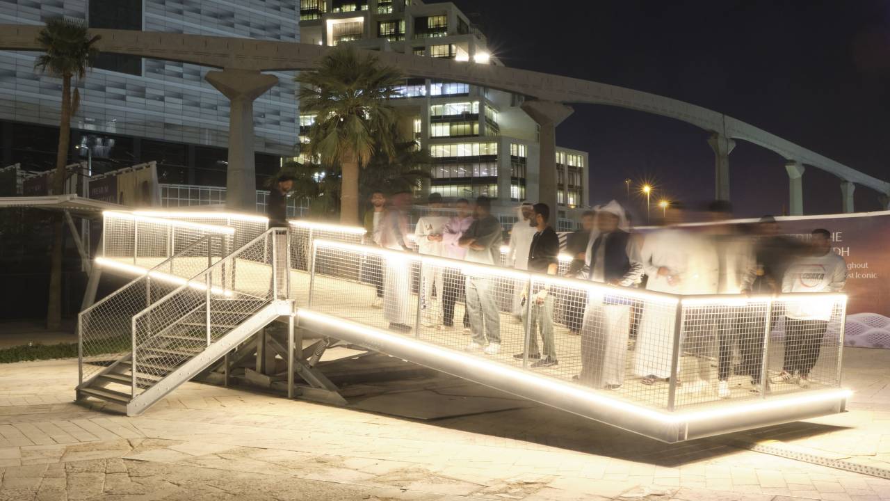 Instalação de Iván Argote