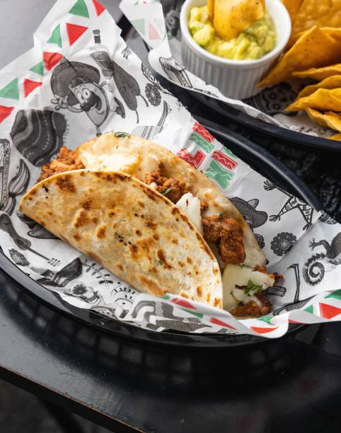 La Catrina: taco especial gringa al pastor La Catrina: taco especial gringa al pastor