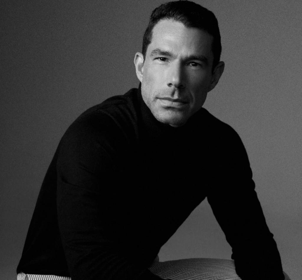 Marcus Buaiz vai usar 2 looks exclusivos para casamento com Isis Valverde