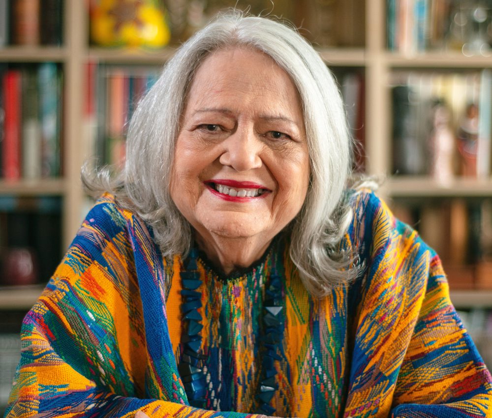 Itaú Cultural homenageia Ana Mae Barbosa, pioneira da arte-educação