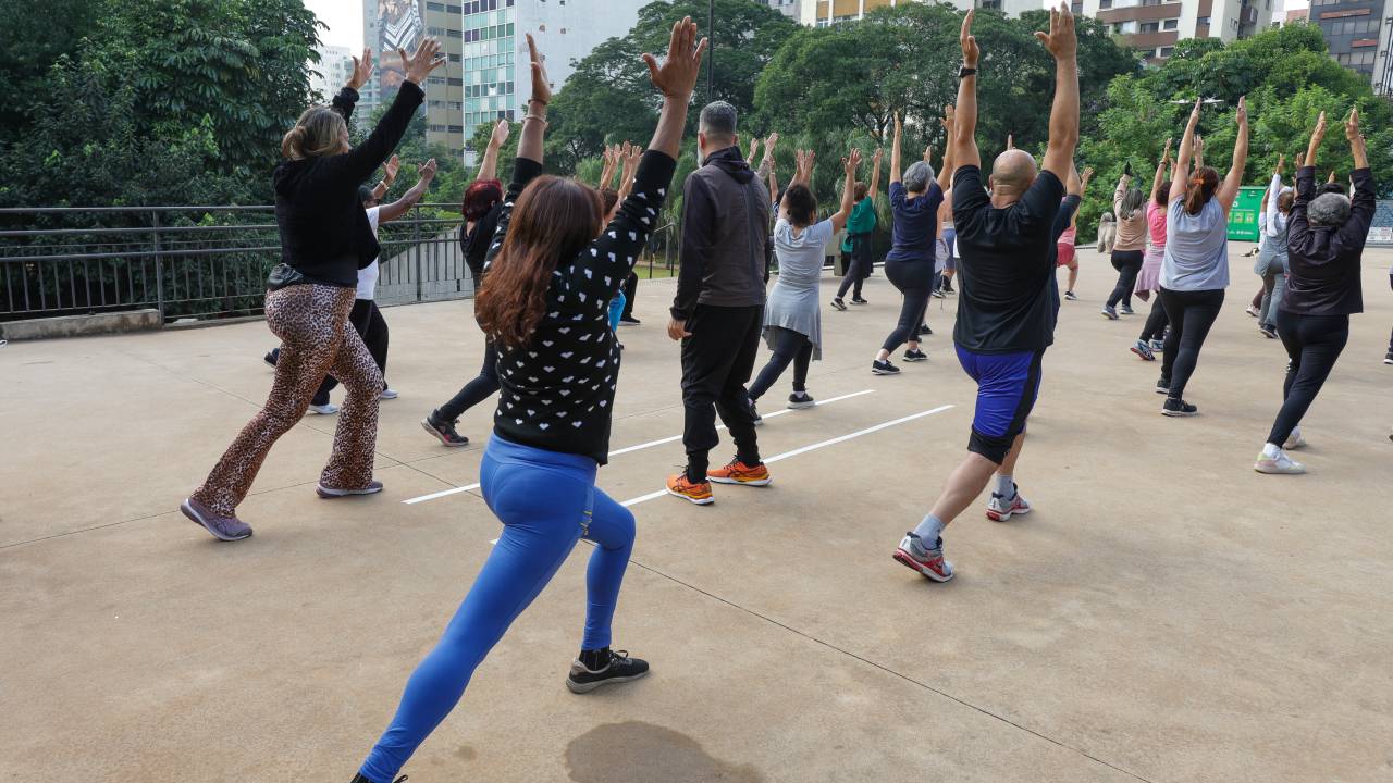Ioga no Parque Augusta