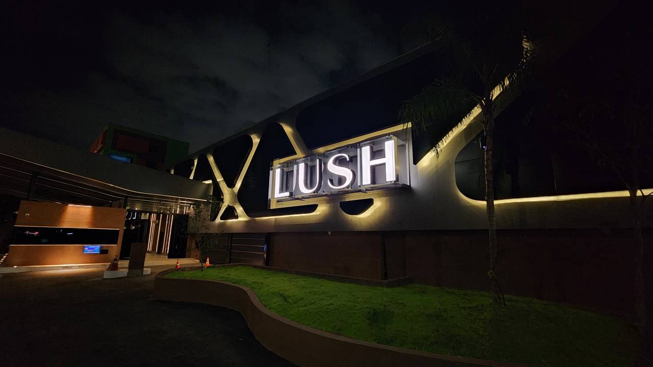 Fachada do Lush Motel, nova unidade na Lapa