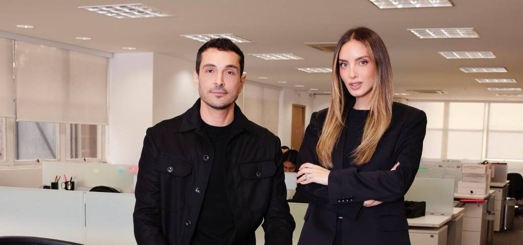 Juliana Paes e Lala Rudge participam de jantar de gala em Cannes