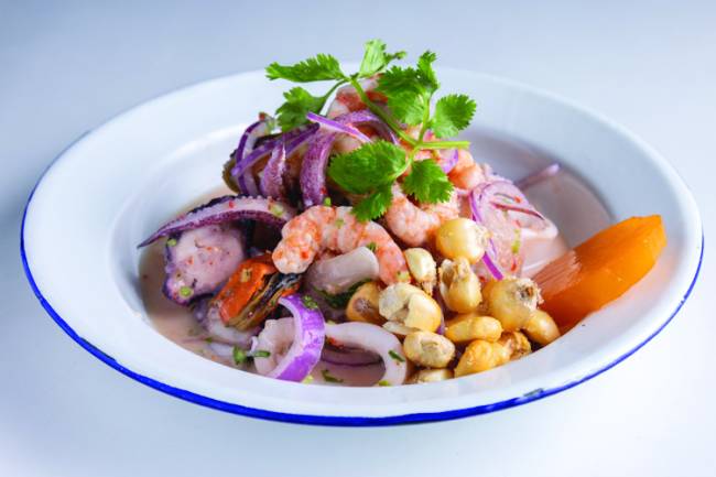 Miraflores ceviche misto do mar prato Miraflores