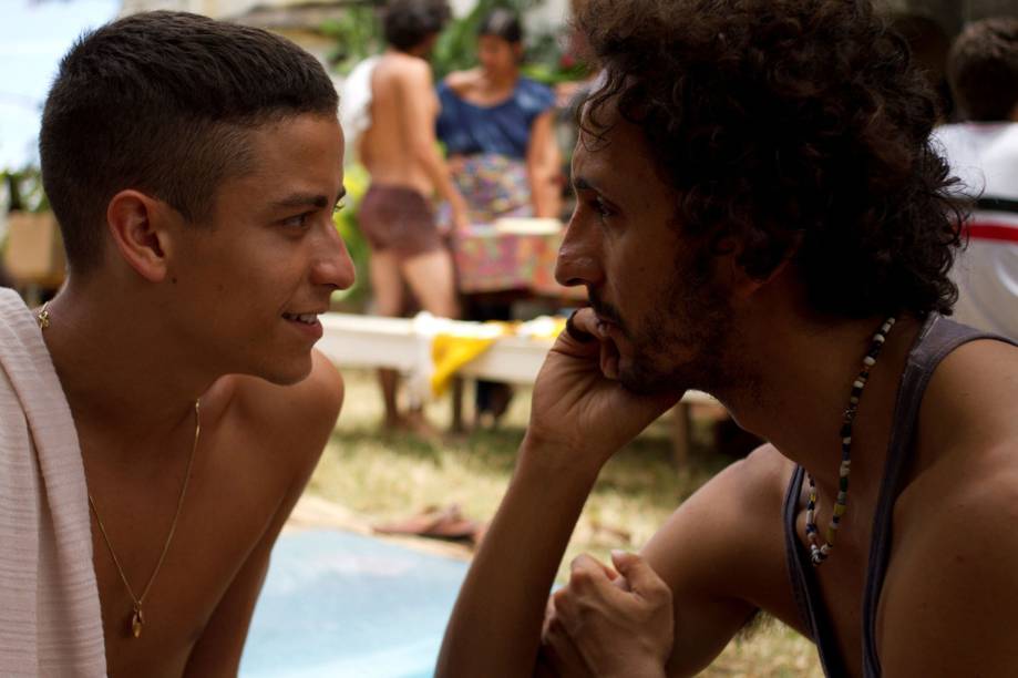 Em 2013: Jesuíta contracenando com Irandhir Santos no vibrante 'Tatuagem', de Hilton Lacerda, que lhe rendeu indicação ao Grande Prêmio do Cinema Brasileiro