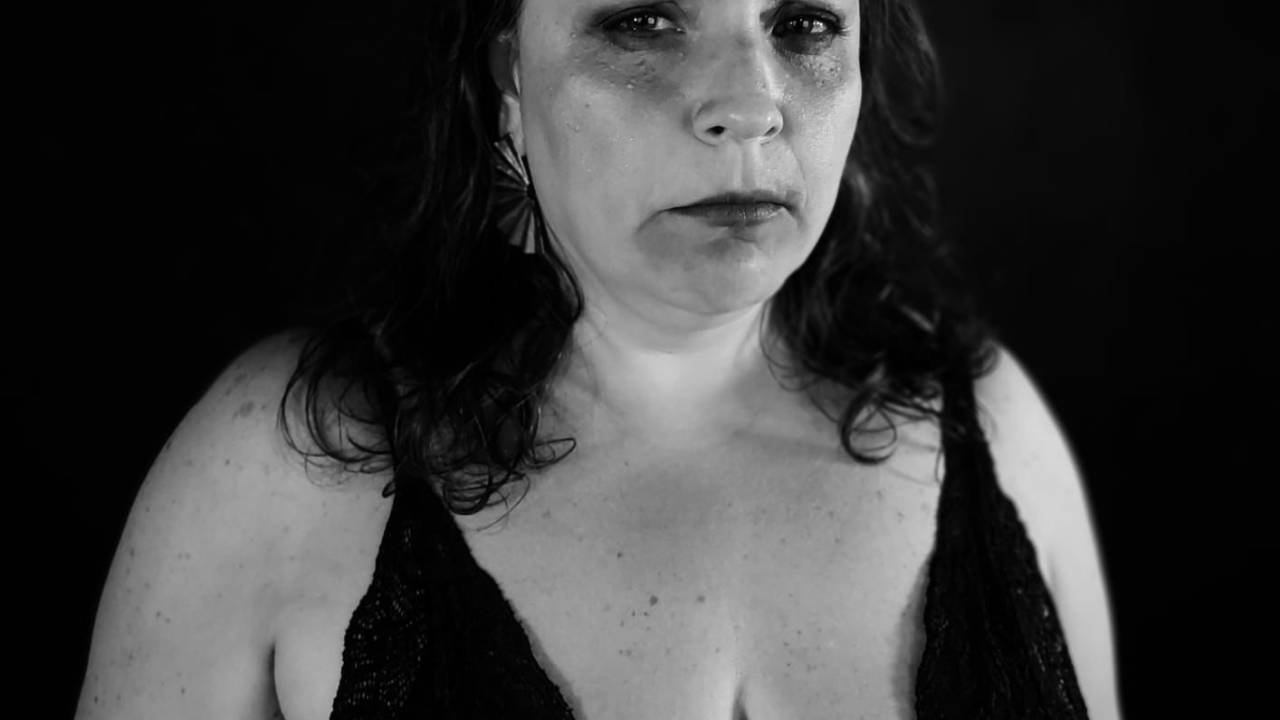 A soprano Cintia Cunha: na pele de Neusa Sueli