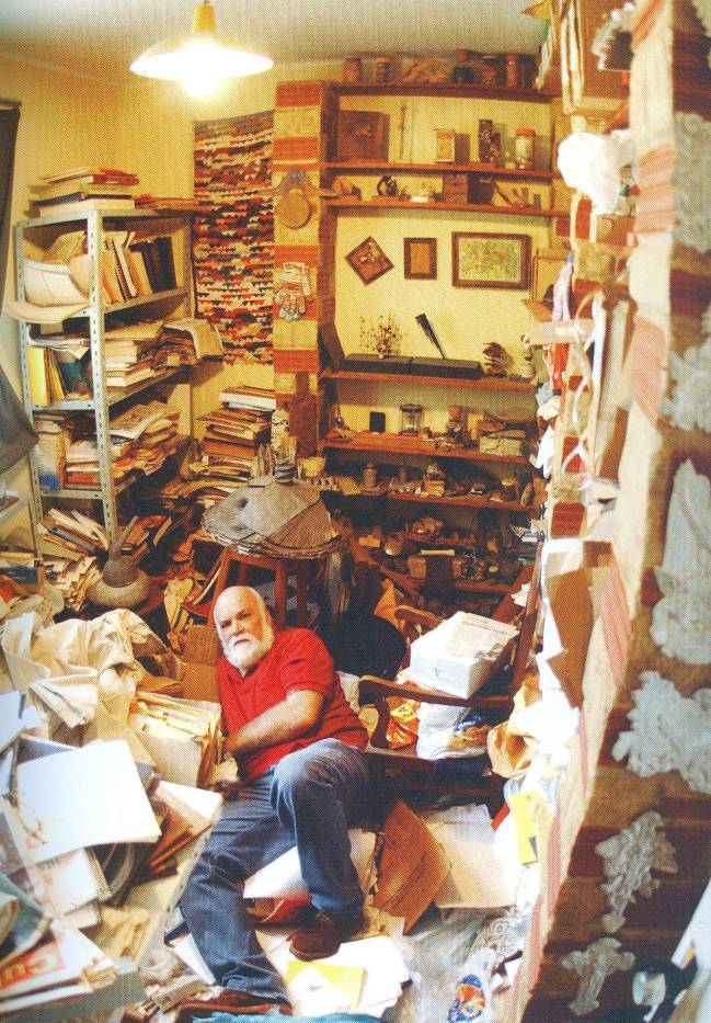 Ateliê do artista Paulo Bruscky em Recife, 2004 paulo-bruscky-atelie
