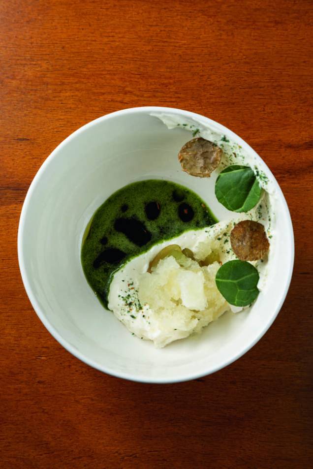 ARA Restaurante de Sobremesas: couve e uva