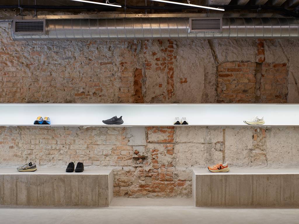 Tênis Veja ganha a primeira loja física da América Latina