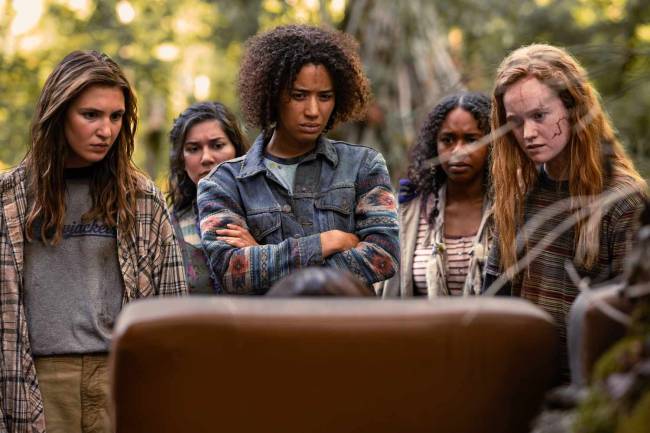 LISTA 2 SÉRIE YELLOWJACKETS Crédito Paramount+ Divulgação Jovens sobreviventes de acidente em 'Yellowjackets'