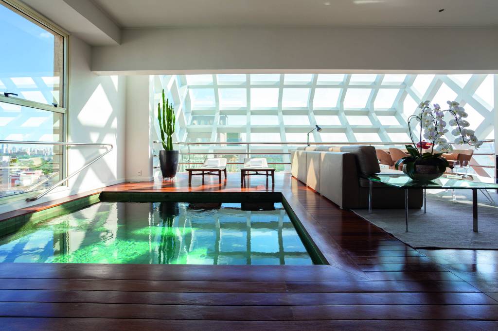 Emiliano completa 24 anos em processo de expansão