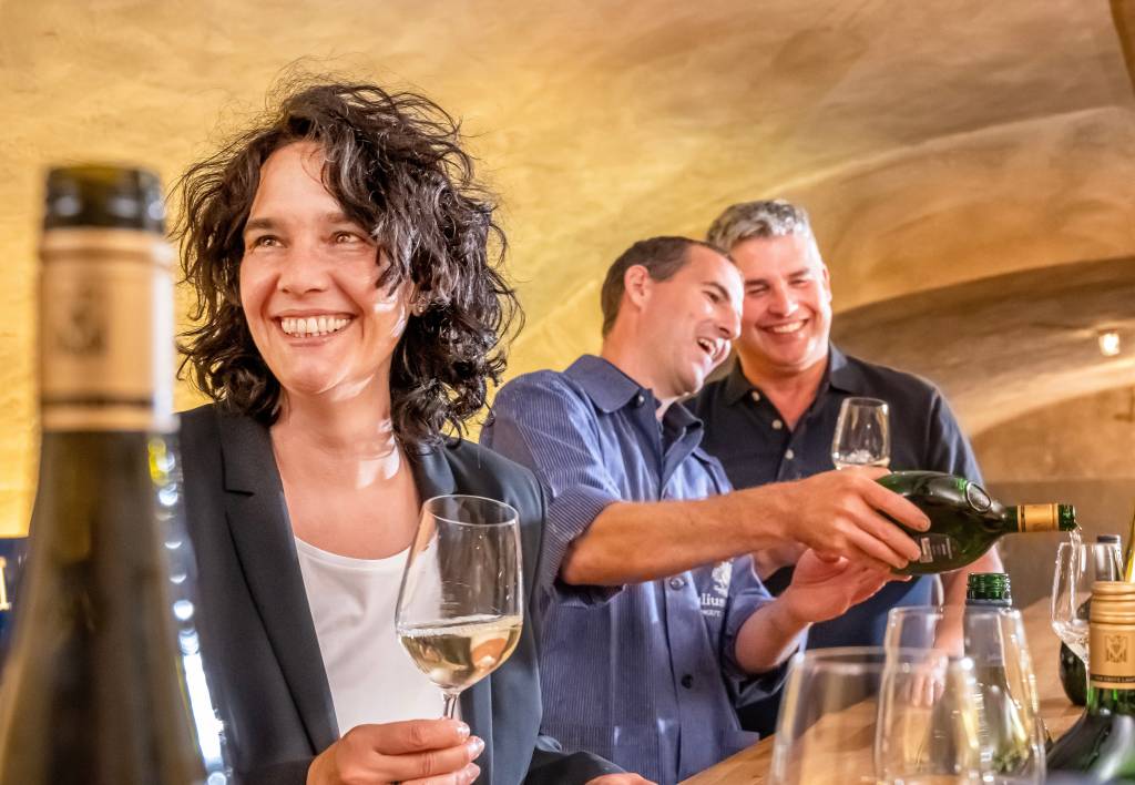 Vinícola alemã com mais de 400 anos promove jantares em SP