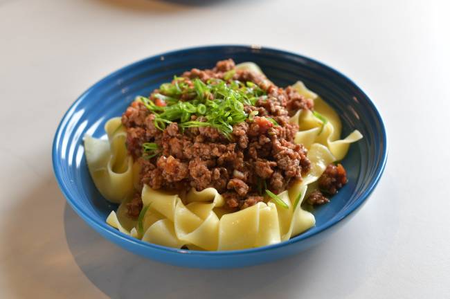 massa padrão Papardelle à bolonhesa de Ana Paula Padrão