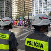 Polícias atuam na segurança na Parada LGBT+