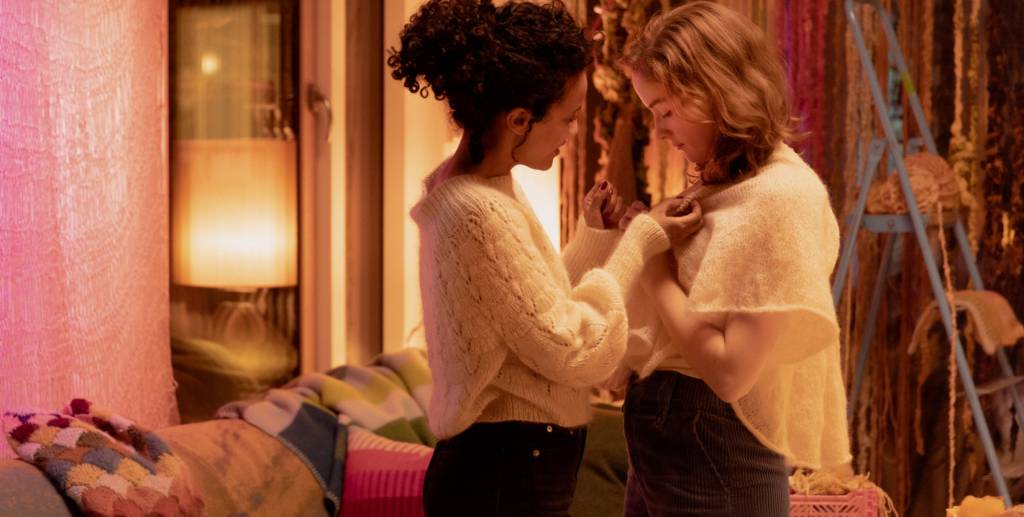 ‘Dreams’ acompanha paixão de aluna pela própria professora