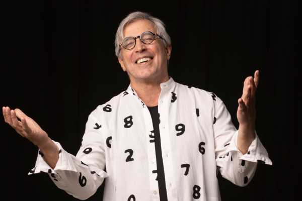Ivan Lins faz show comemorativo de 80 anos: todos os sucessos