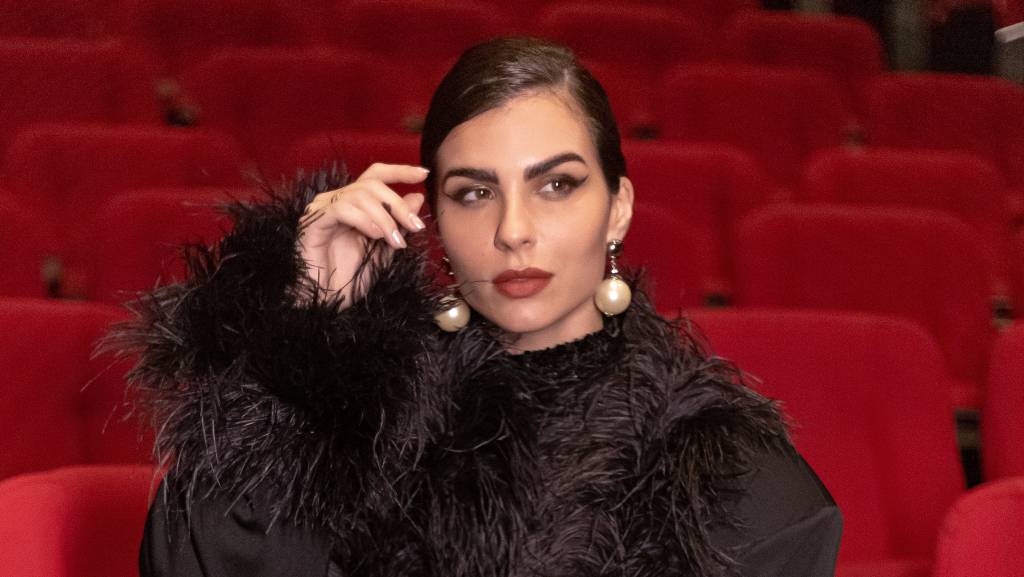 Isabel Velame interpreta Maria Callas em ensaio exclusivo