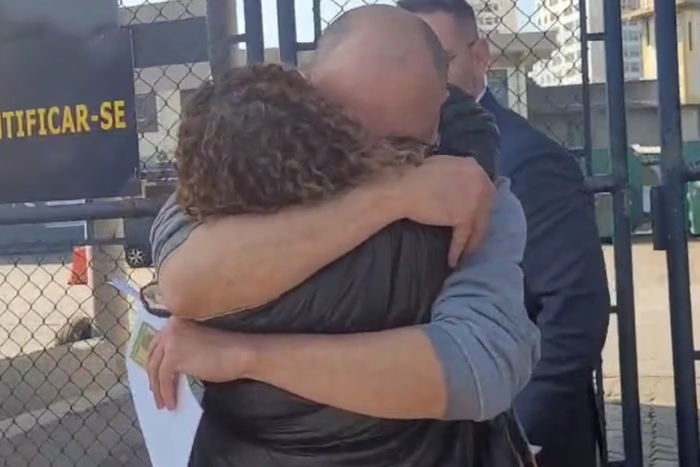 Homem fica preso 8 dias injustamente em SP por erro na grafia do nome