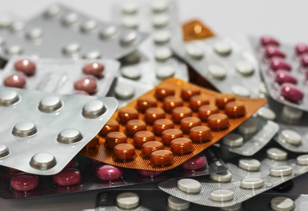 Como evitar erros no uso de medicamentos? Procon-SP lança guia com dicas