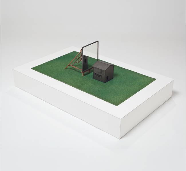 crédito Jaime Acioli waltercio-caldas-estacao-de-transito-maquete