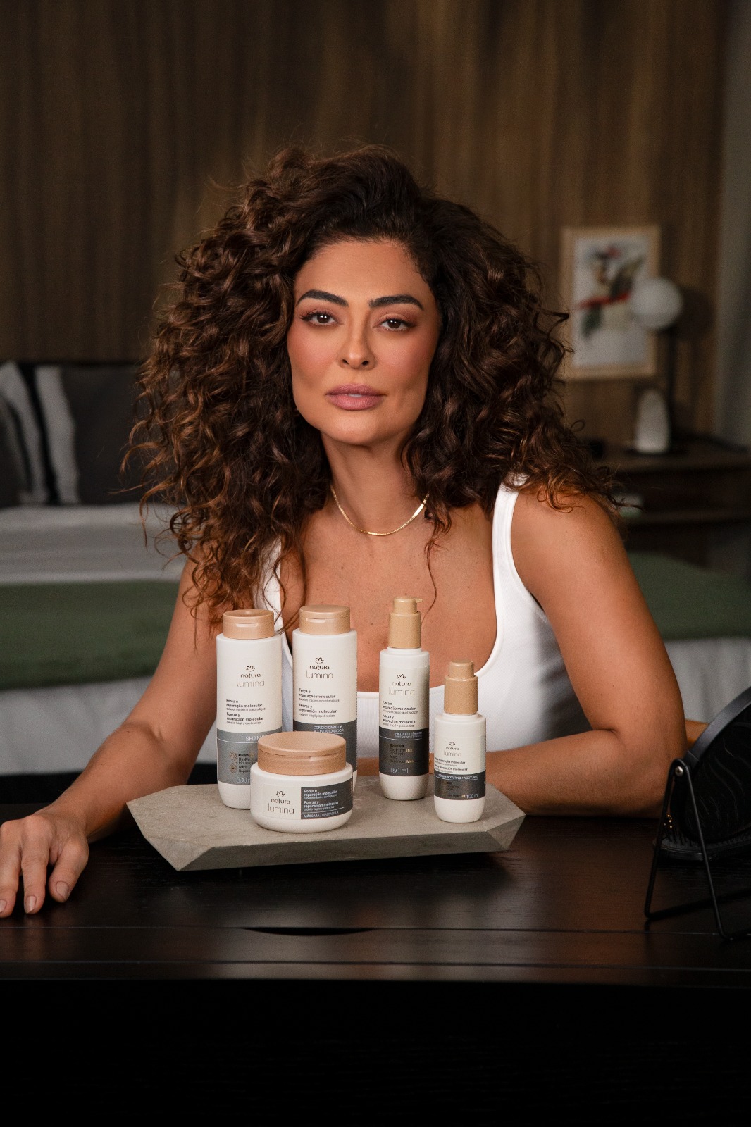 Juliana Paes, nova embaixadora Natura Lumina