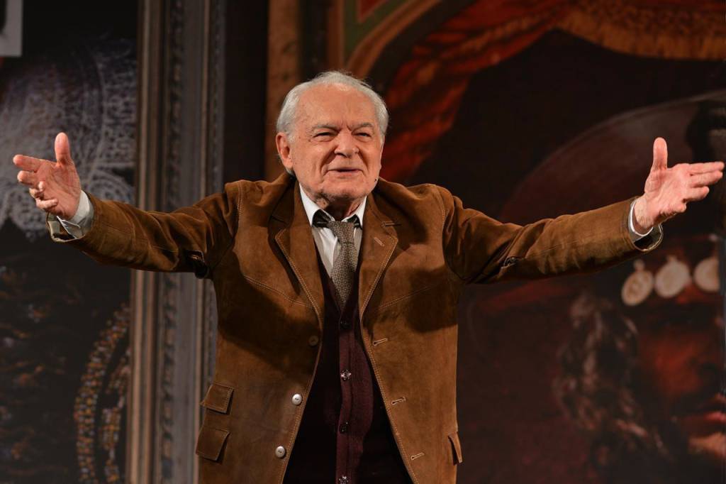 Othon Bastos retorna a São Paulo com monólogo