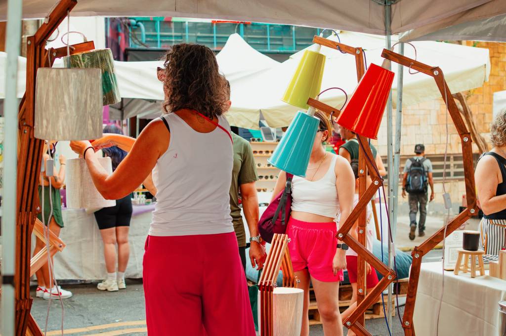 Feira reúne 45 expositoras mulheres na Vila Buarque, em SP