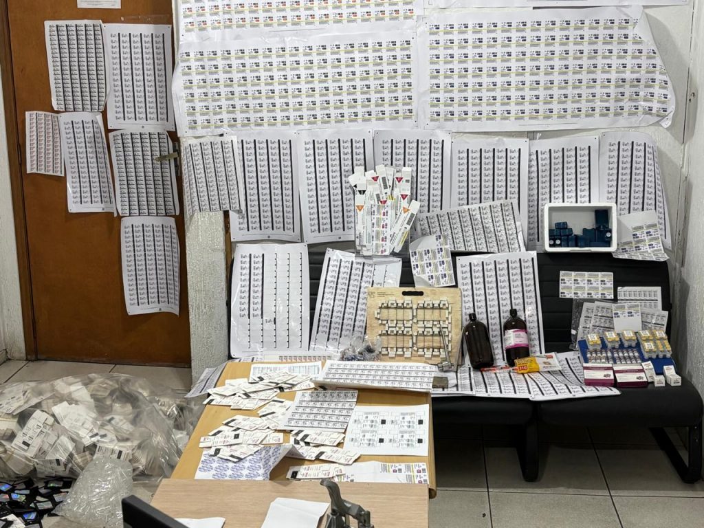 PM prende dupla que vendia remédios de emagrecimento falsificados em São Paulo