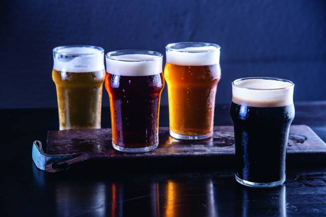 Incomum Cervejaria, em Pinheiros, serve chopes artesanais e menu criativo