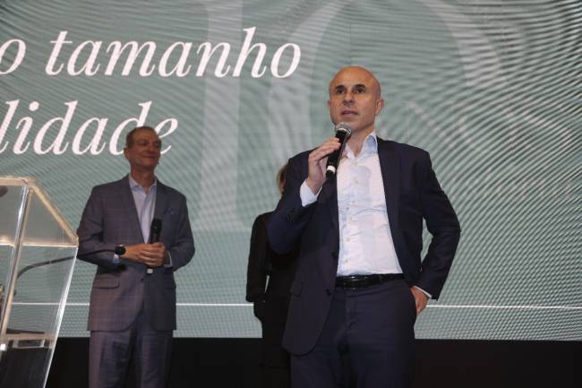 Jantar e leilão Instituto Vencer o Câncer Instituto Vencer o Câncer