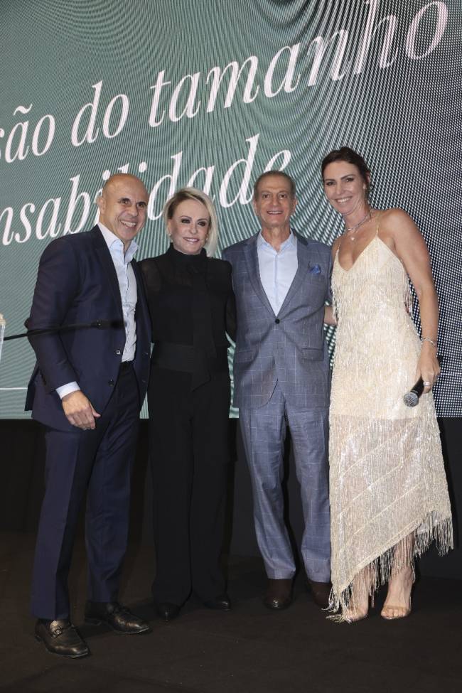 Jantar e leilão Instituto Vencer o Câncer Jantar e leilão Instituto Vencer o Câncer