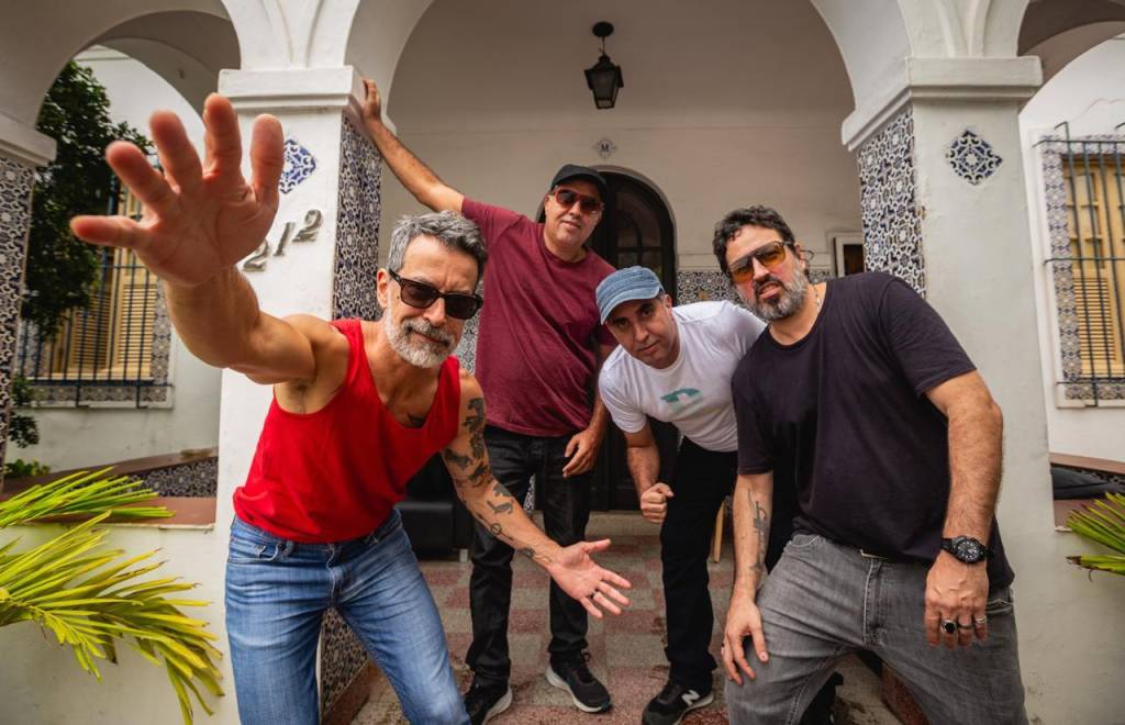 Banda Eddie revisita faixas de ‘Original Olinda Style’ em show nesta sexta (31)