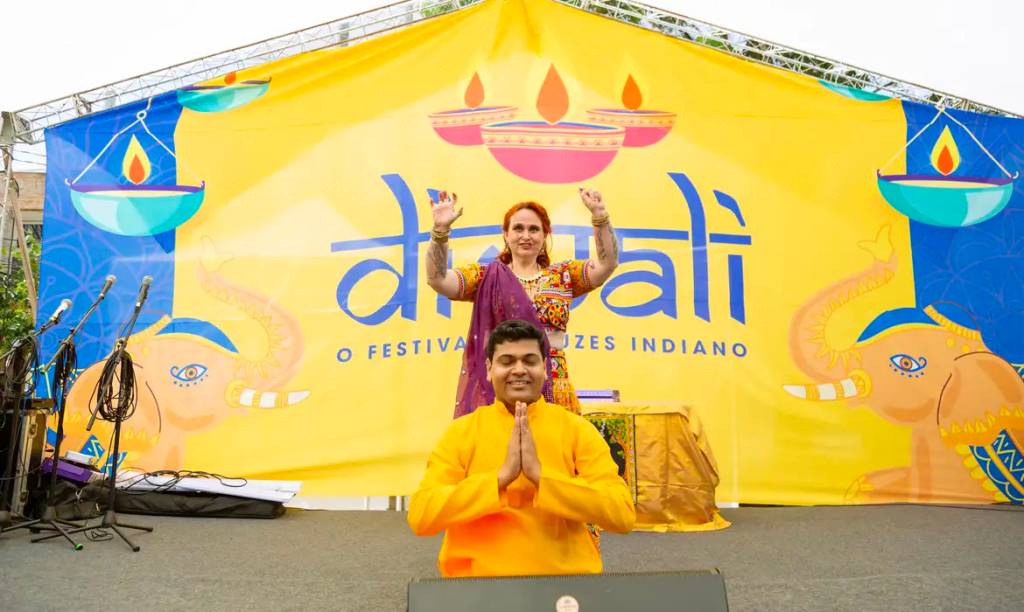 Festival Indiano em SP tem mais de 100 pratos típicos e show de luzes