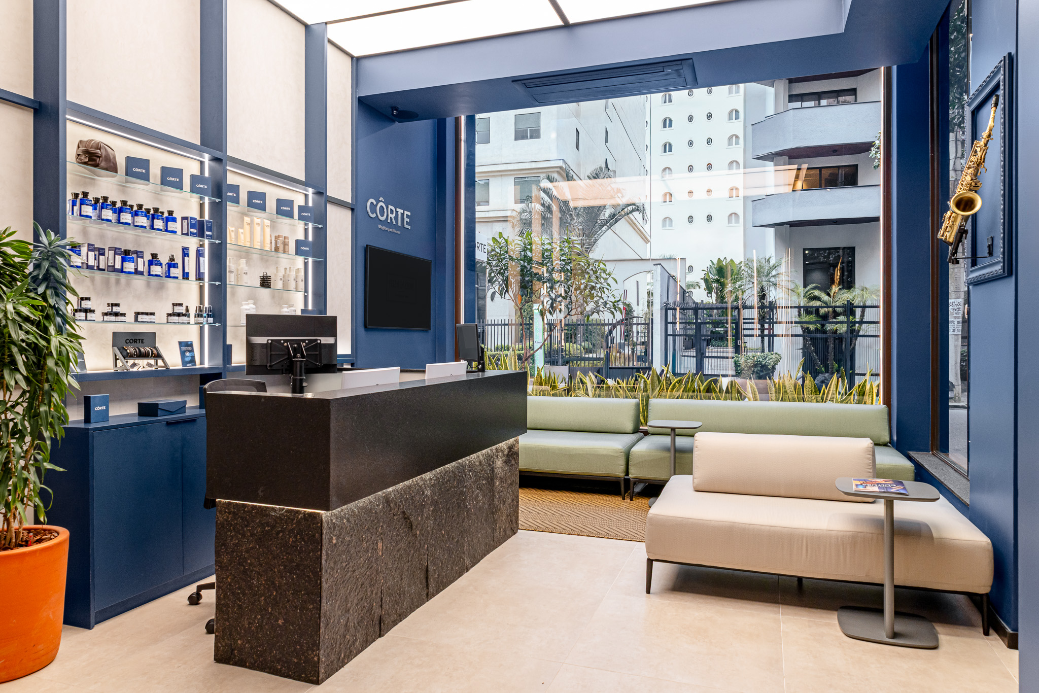 C&Ocirc;RTE Visagismo