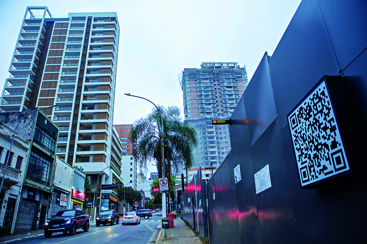 Construção de prédio na rua augusta