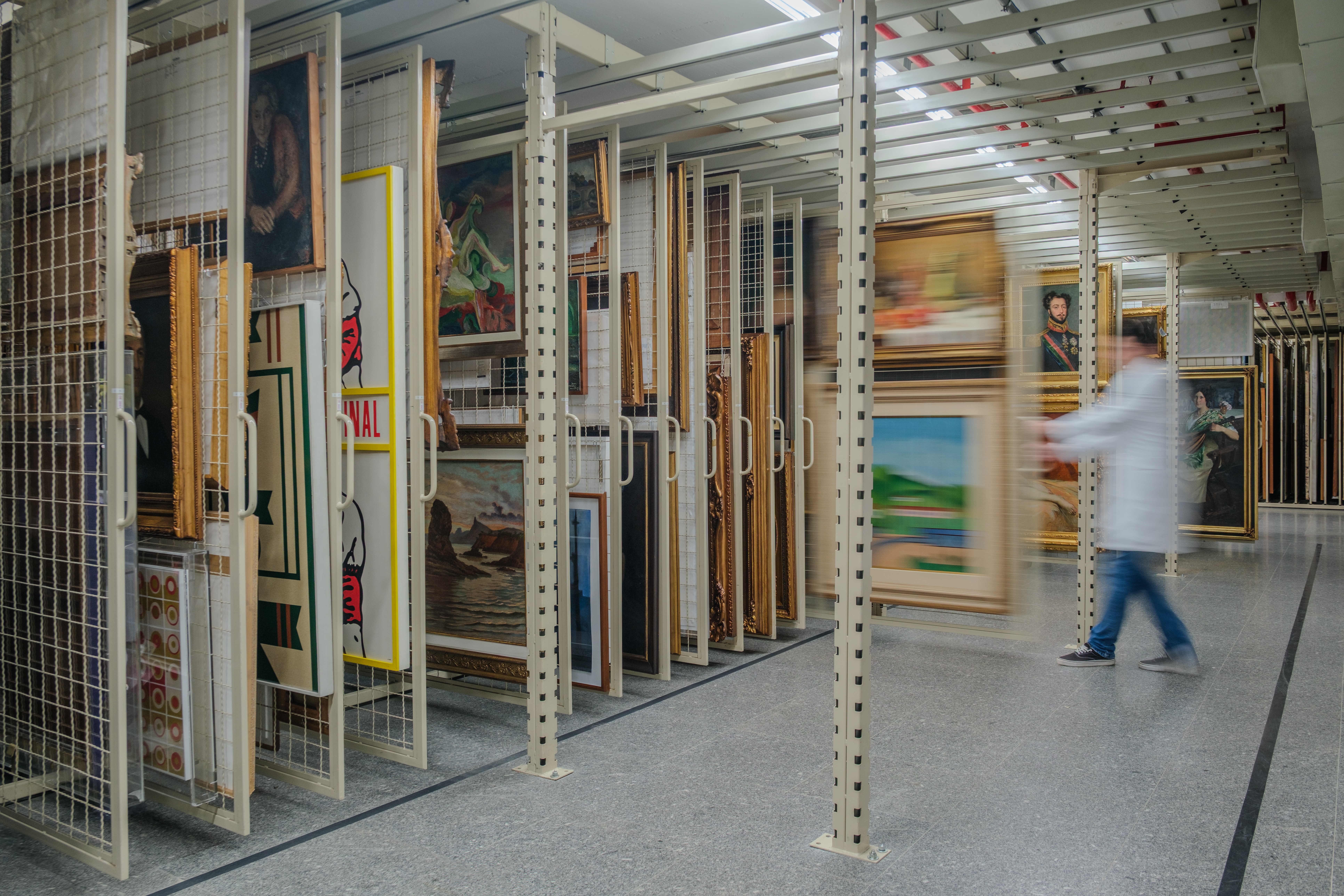 Por dentro do acervo: Pinacoteca restaura obras-primas com apoio da joalheria italiana Bulgari