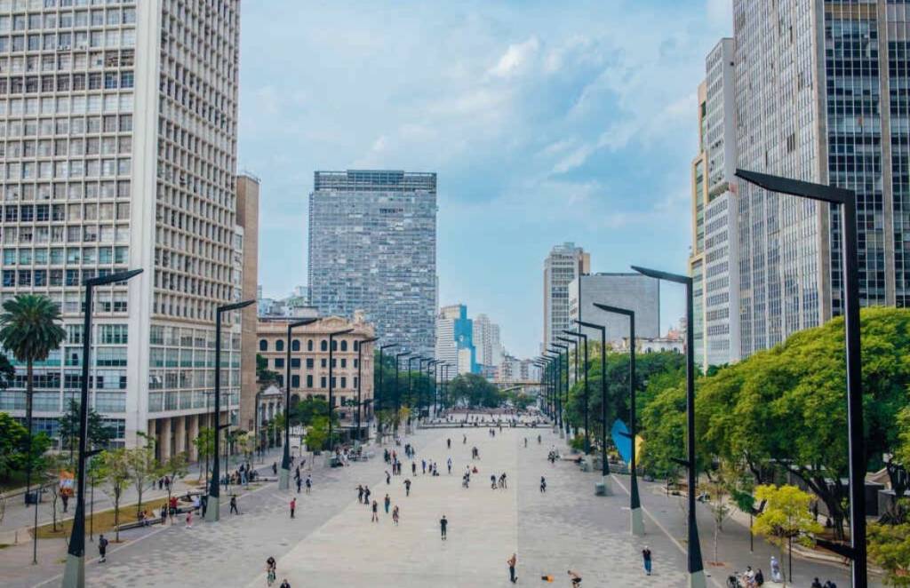 Serasa promove feirão para negociar dívidas e ensinar finanças até sábado (29)