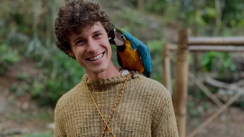 Shawn Mendes visita aldeia indígena no Jaraguá, em São Paulo