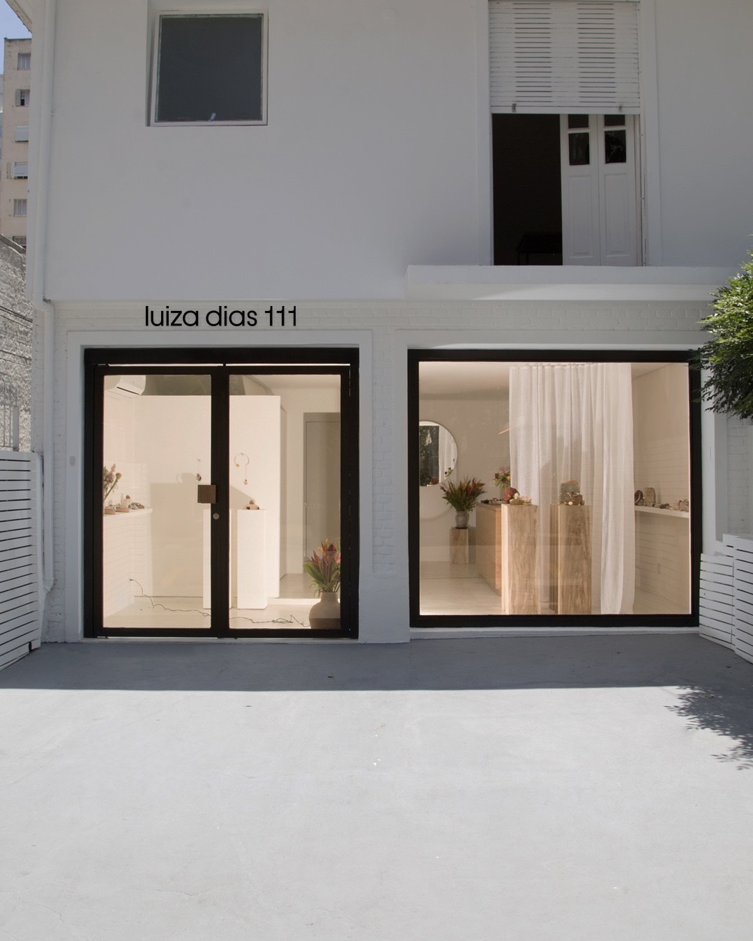 111 Studio, Luiza Dias