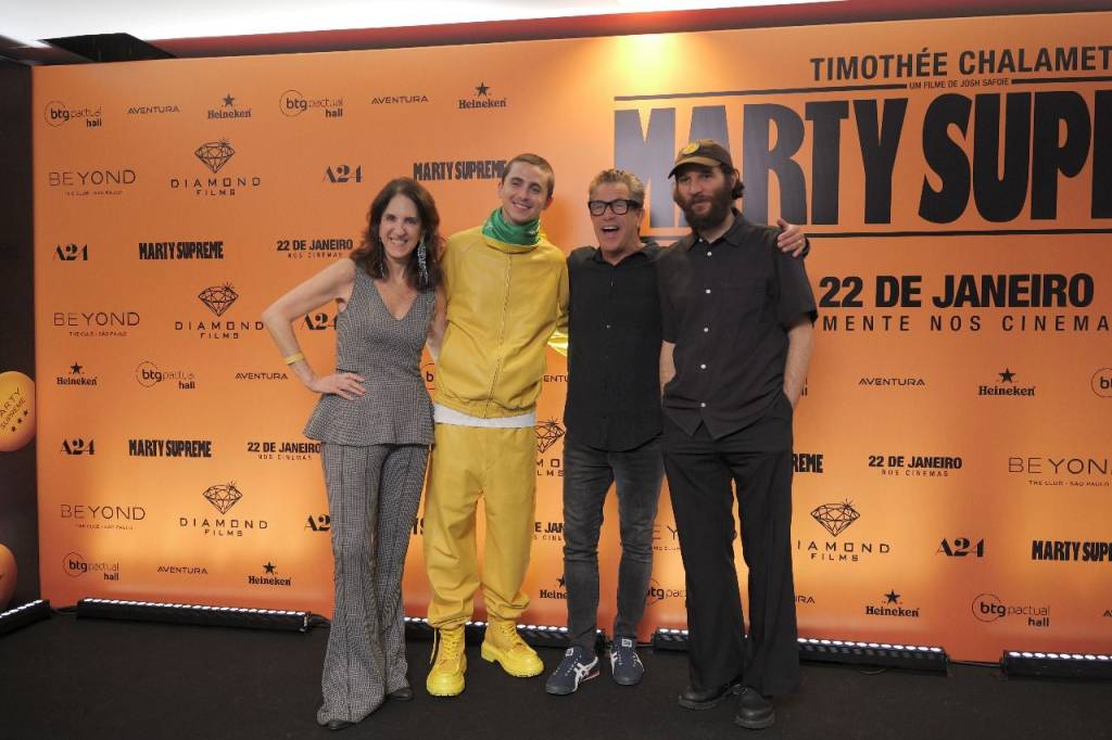 Timothée Chalamet faz divulgação do filme ‘Marty Supreme’ em SP
