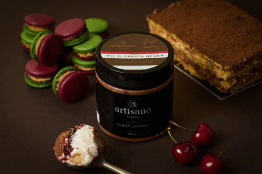 Floresta negra: collab entre Mil Confeitaria, May Macarons e Artisano